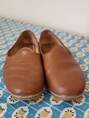 CHARIX Camel Tan Leather Shoes - Women's 6.6 - 7 /  EU 37